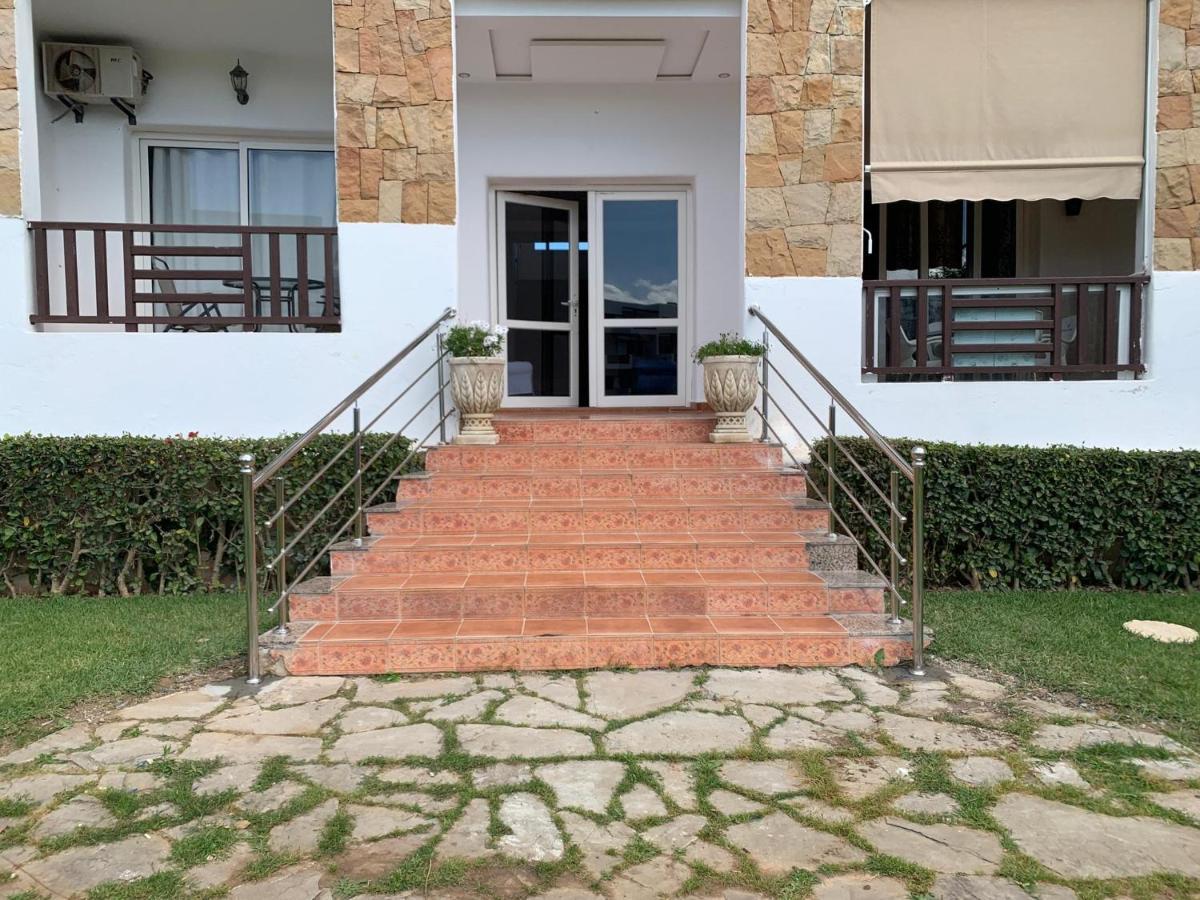 Studio De Luxe Avec Piscine Tetouan Bagian luar foto